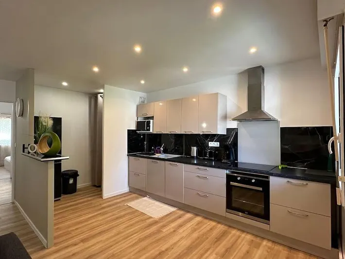 Apartamento de vacaciones para 4 personas, con balcón y jardín - 1