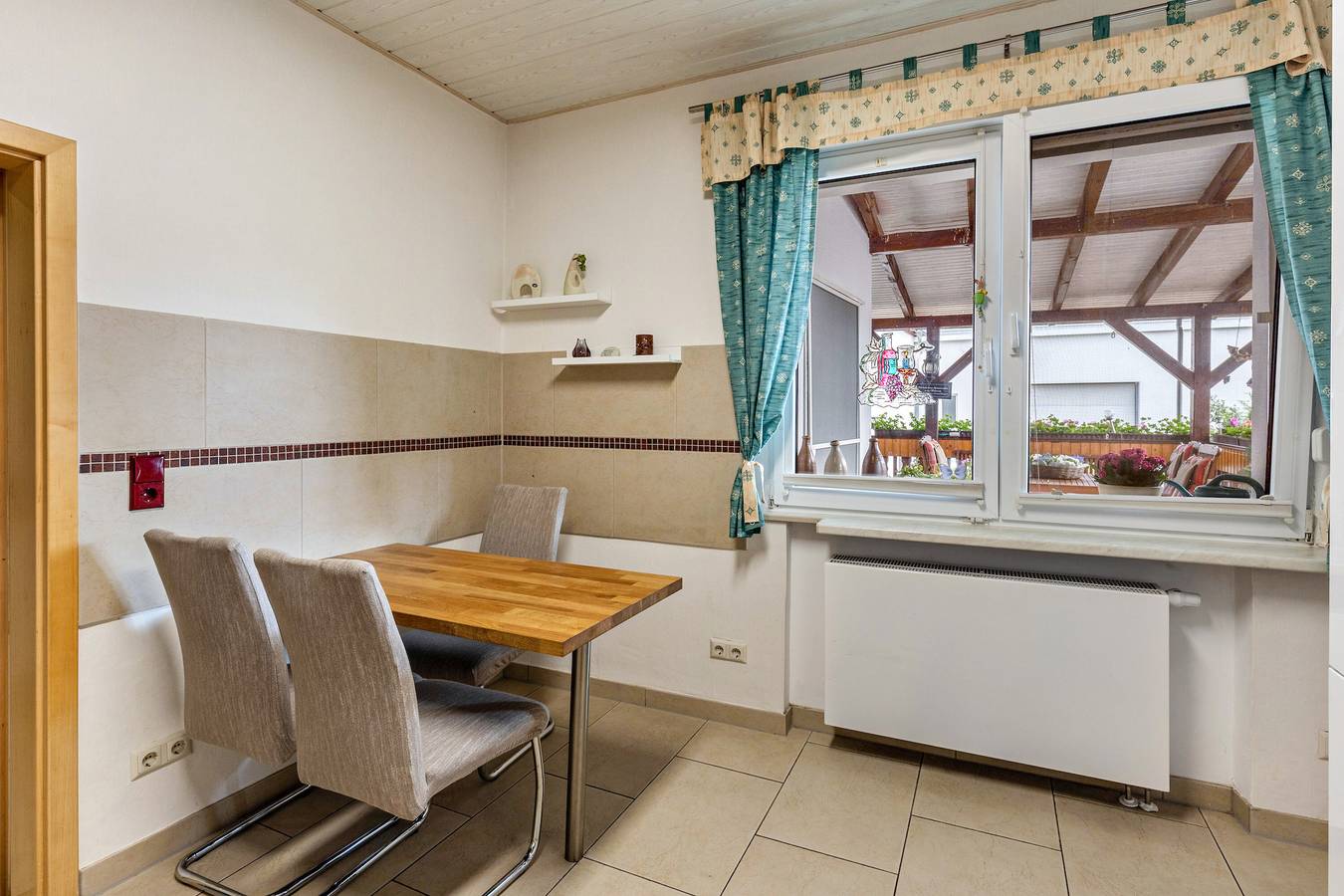 Hel lägenhet, Apartment 'Idylle Auf Dem Land Mit Kamin' with Shared Garden and Wi-Fi in Jessen (Elster), Wittenberg (Län)