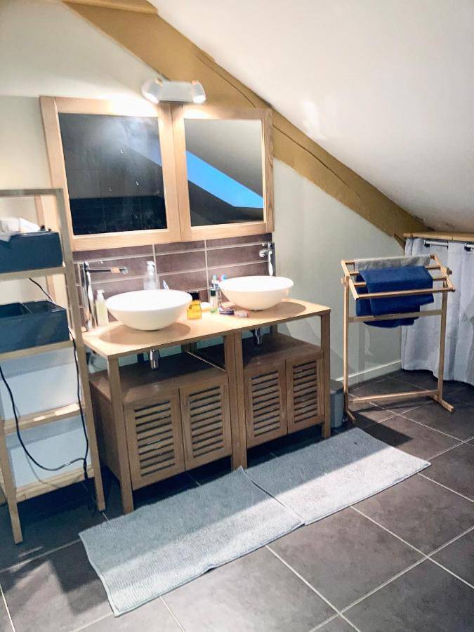 Location de vacances pour 4 personnes, avec balcon à Gesnes-le-Gandelin - 3