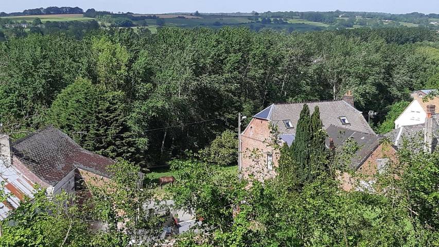 Location de vacances pour 5 personnes, avec vue et jardin, animaux acceptés à Proisy - 2