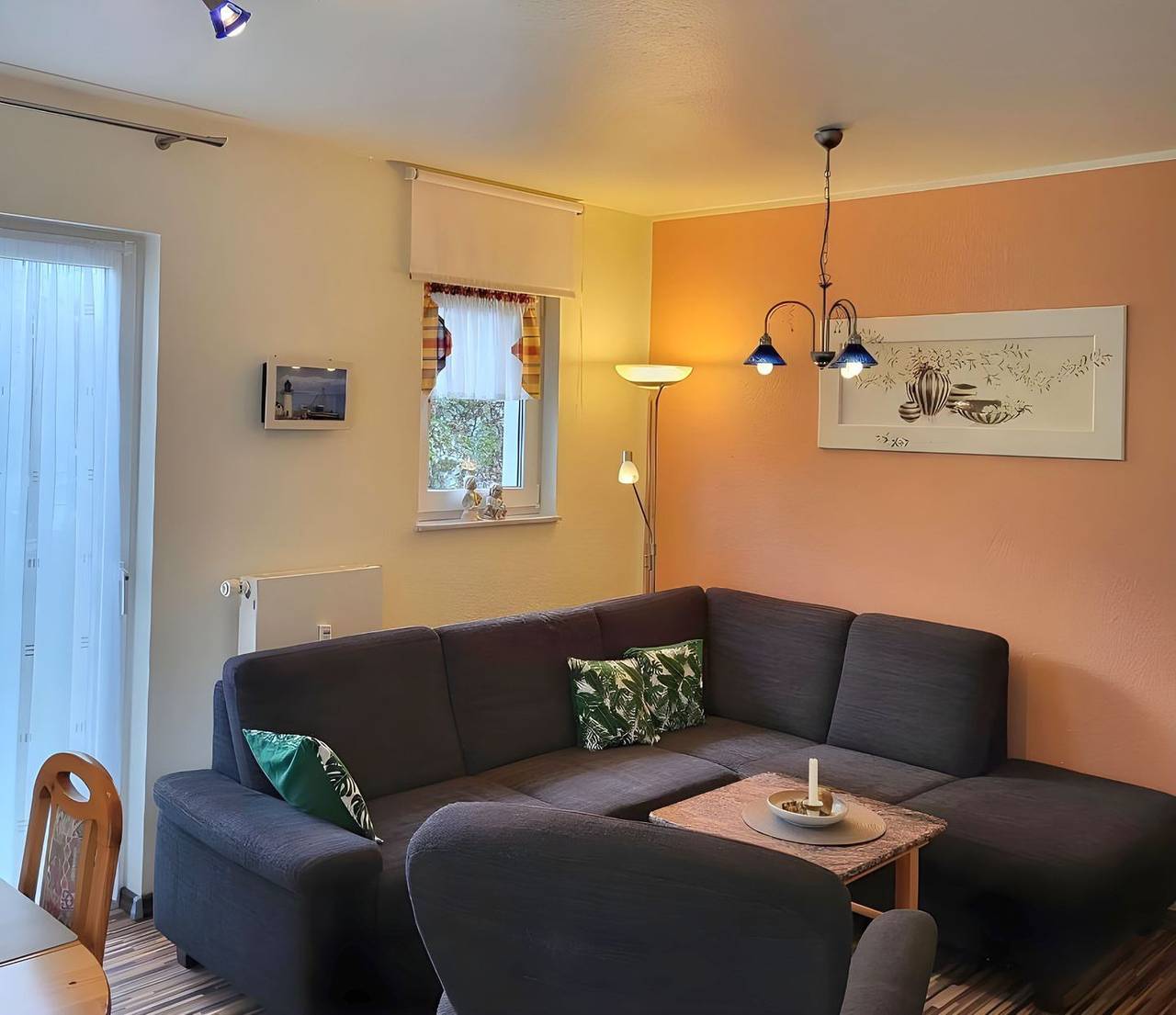 Ganze Wohnung, Ferienwohnung in Nienhagen: 70 m² mit Terrasse, Garten und Strandnähe (500 m) in Ostseebad Nienhagen, Nienhagen