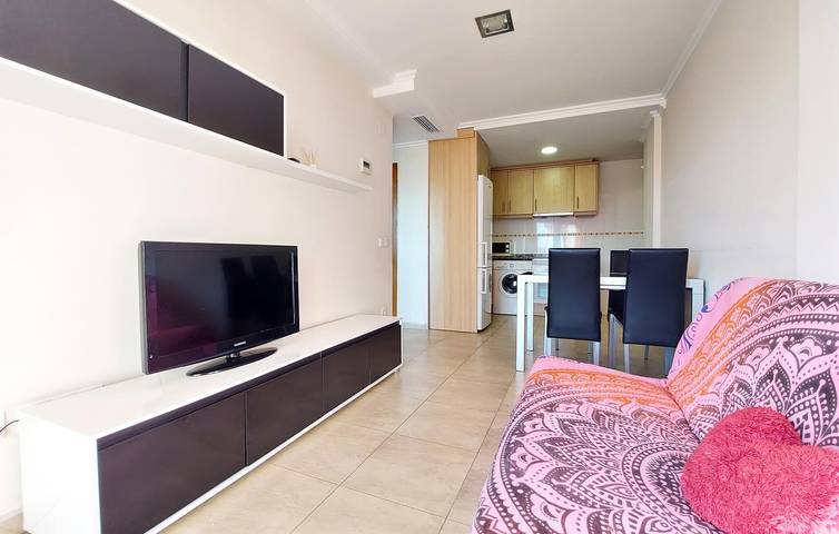 Appartement de vacances entier, Appartement confortable avec terrasse, climatisation et parking à 400 m de la plage à Daimús in Bellreguard, Costa de Valencia