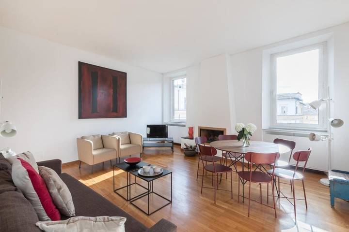 Loft per 7 persone, con panorama e balcone a Trastevere