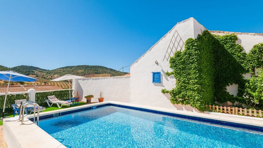 Chalet para 6 personas, con piscina y balcón/terraza en Sierra Mágina - 2