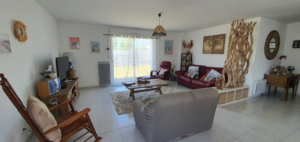 Gîte pour 6 personnes, avec jardin et terrasse