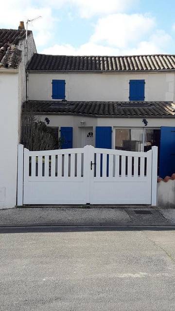 Gîte pour 9 personnes, avec terrasse à Saint-Germain-de-Marencennes