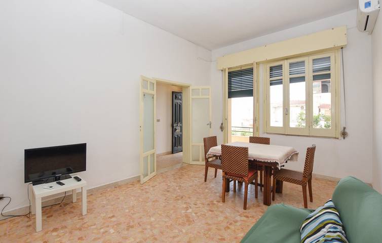 Location de vacances pour 7 personnes, avec jardin et terrasse à Marina di Ragusa - 3