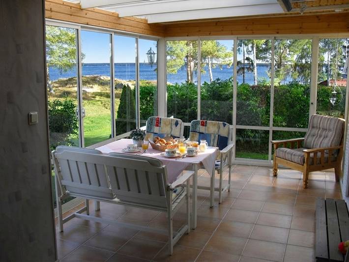 Hus för 4 Personer med terass in Torsö, Vänern