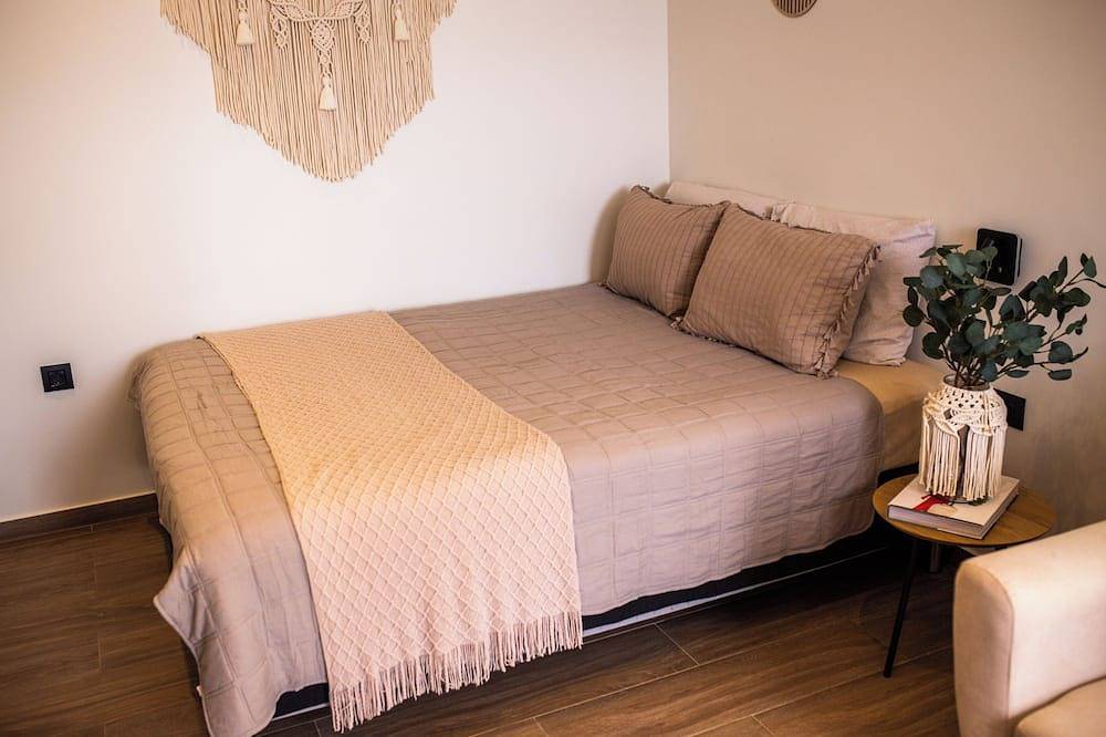 Geheel appartement, Charming studio with Wifi and Ac in delightful Kos in Kos Stad, Kos