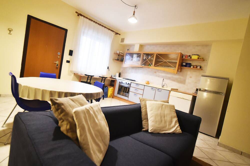 Apartamento entero, Hermosa casa de vacaciones en la zona central in Galípoli, Golfo de Tarento