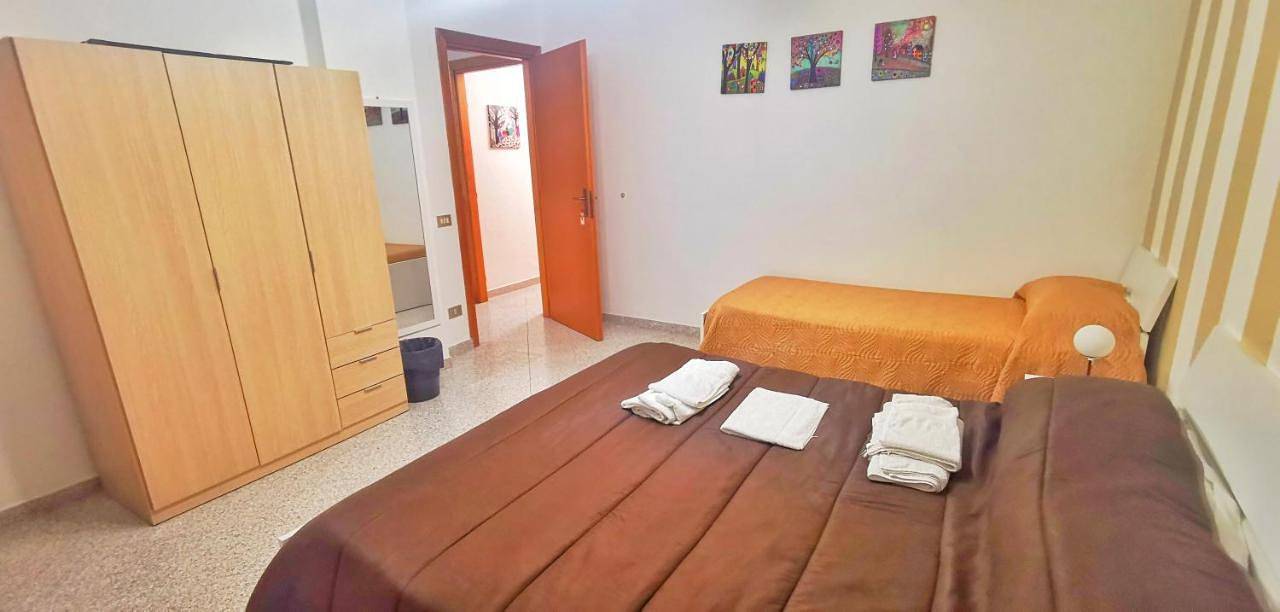 Appartamento intero, Single Room in Termini Imerese, Provincia di Palermo