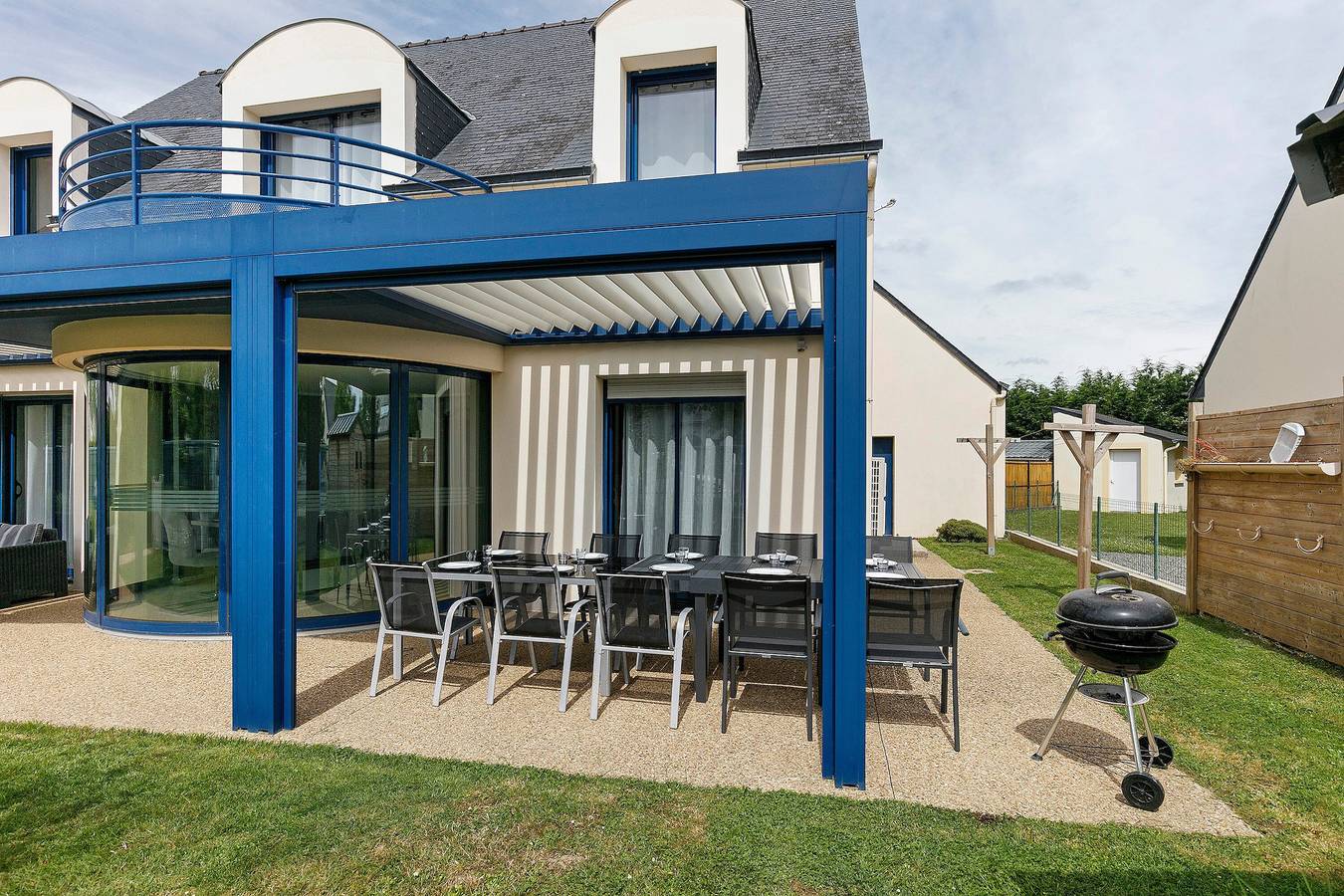 Maison du Varchais – Terrasse, Pergola, Garten und Wlan in Damgan in Damgan, Côte des Mégalithes