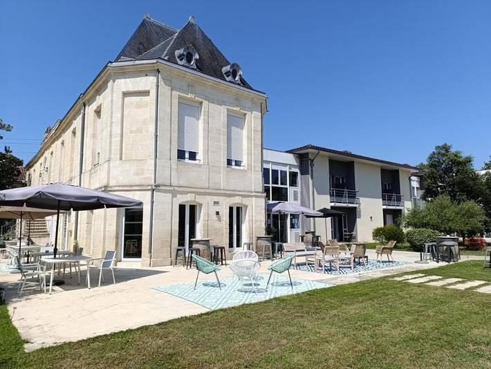 Hôtel pour 2 personnes, avec piscine et jardin, animaux acceptés à Latresne - 2