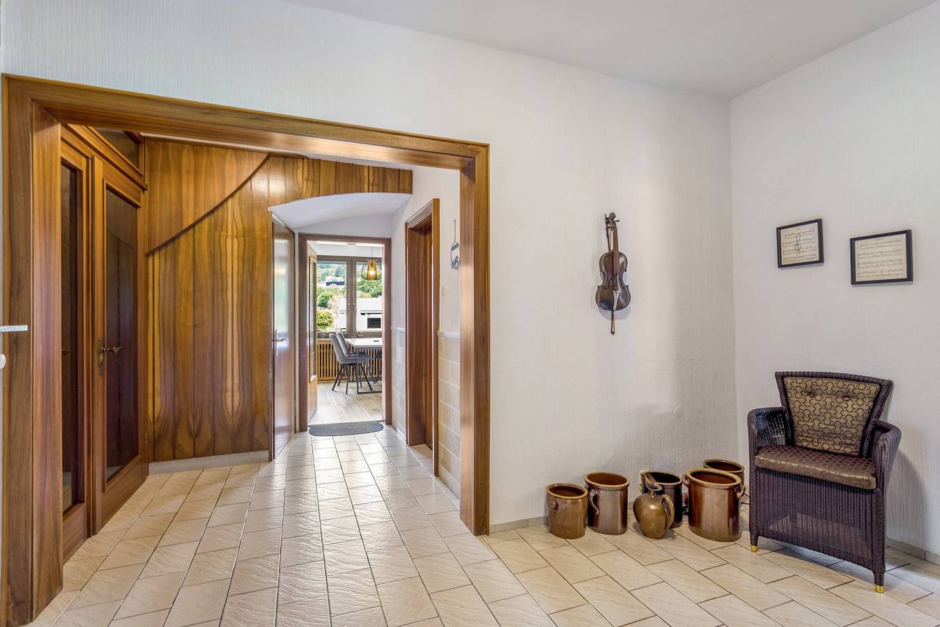Ganze Wohnung, Apartment 'Fewo Wrede am Sauerland-Radring 1' mit Bergblick, privater Terrasse & Wlan in Eslohe, Hochsauerlandkreis