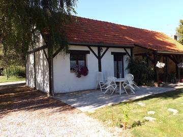 Gîte pour 4 personnes, avec terrasse et jardin dans le Loir-et-Cher