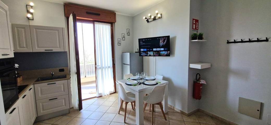 Appartamento per 4 persone, con Balcone e Terrazza nonché Giardino e Panorama a Rozzano