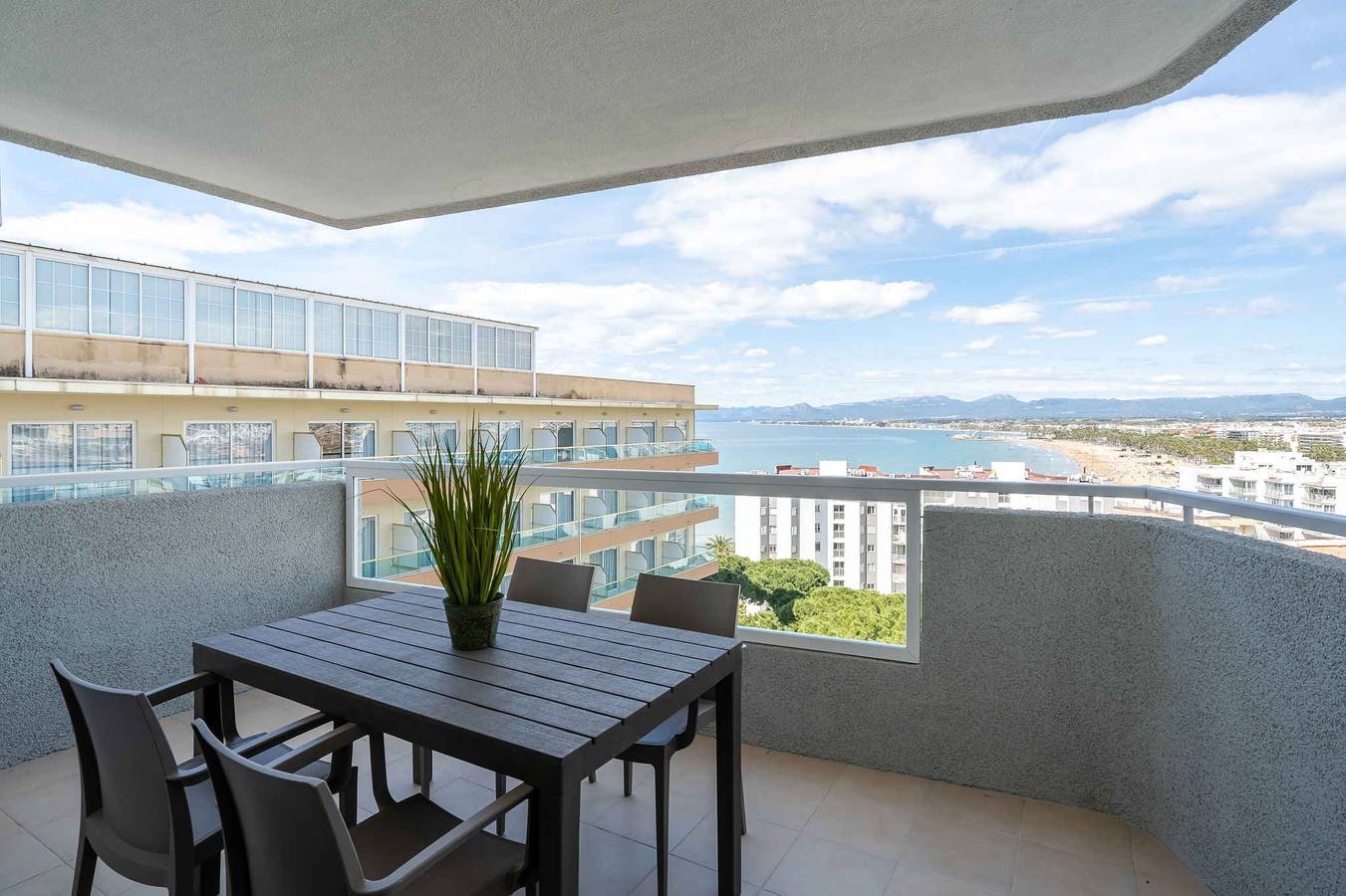 Appartement d´hôtel avec air conditionné  in Cala dels Capellans (Salou), Salou