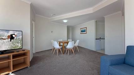 Holiday Home for 6 People in Shoal Bay, Hunter Valley, Photo 2