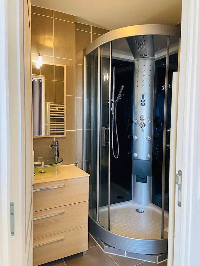 Gîte pour 3 personnes, avec Vue à Carbon-Blanc - 2