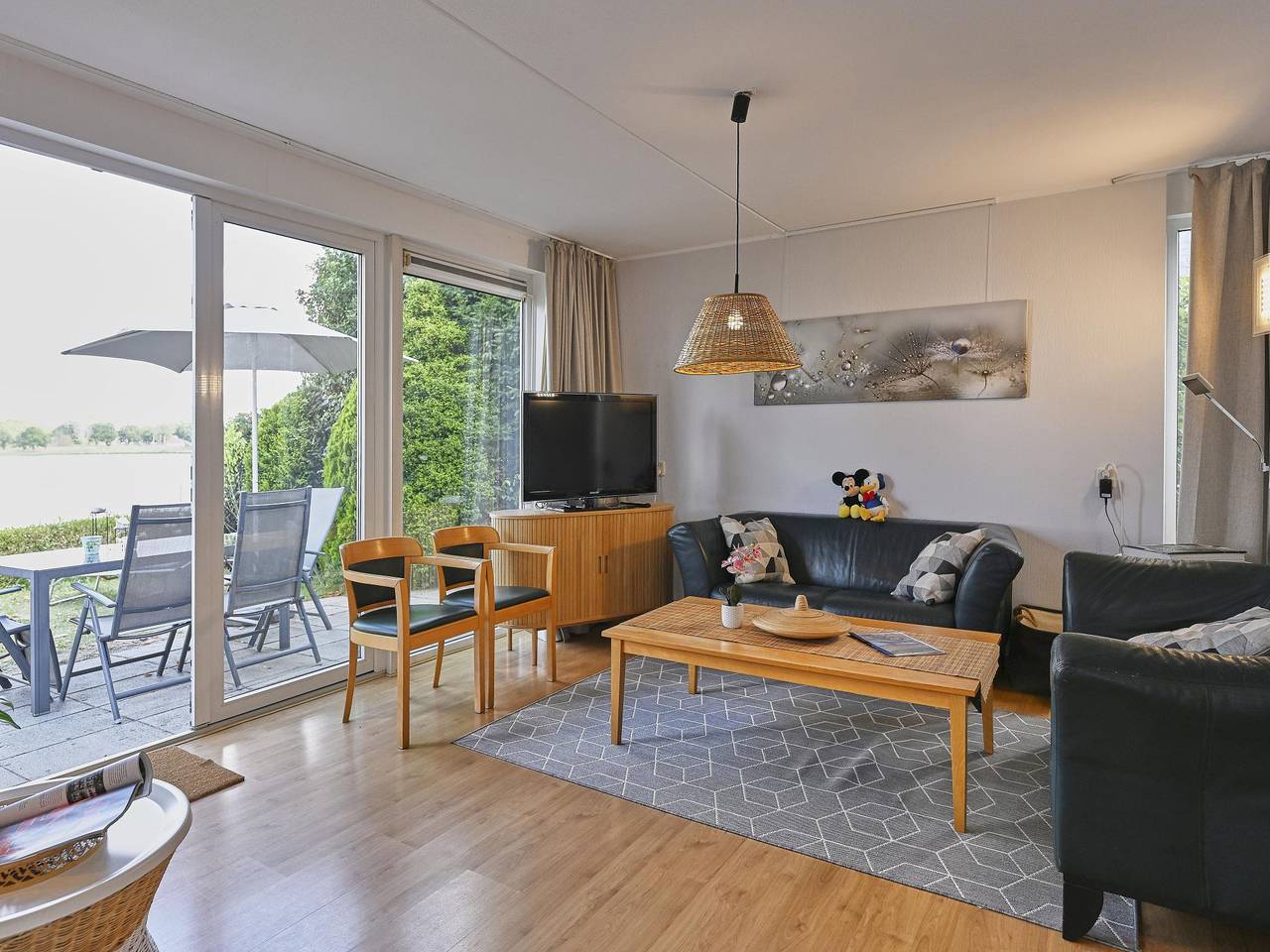 Ferienhaus mit herrlichem Wasserblick
 in Stevensweert, Limburg (Niederlande)