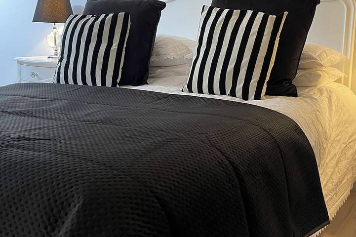 Location de vacances pour 6 personnes, avec terrasse et jardin à Cuzorn - 2