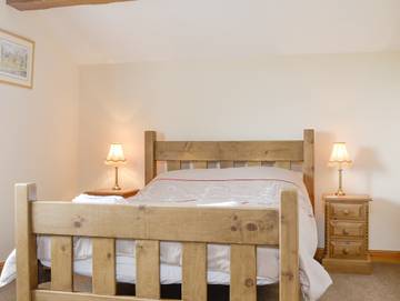 Log Cabin for 2 People in West Yorkshire, Yorkshire, Photo 4