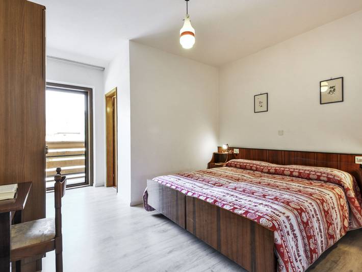 Gîte pour 7 personnes, avec terrasse et jardin, animaux acceptés à Moena - 3