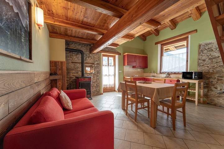 Apartament wakacyjny dla 4 osób, z Balkon i Ogród oraz Sauna w Prowincja Cuneo