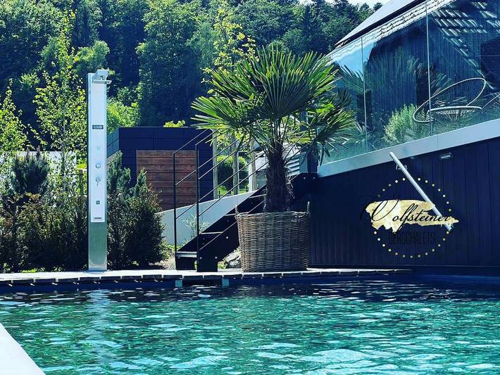 Chalet für 4 Personen, mit Balkon und Balkon/Terrasse sowie Whirlpool und Terrasse im Bayerischer Wald