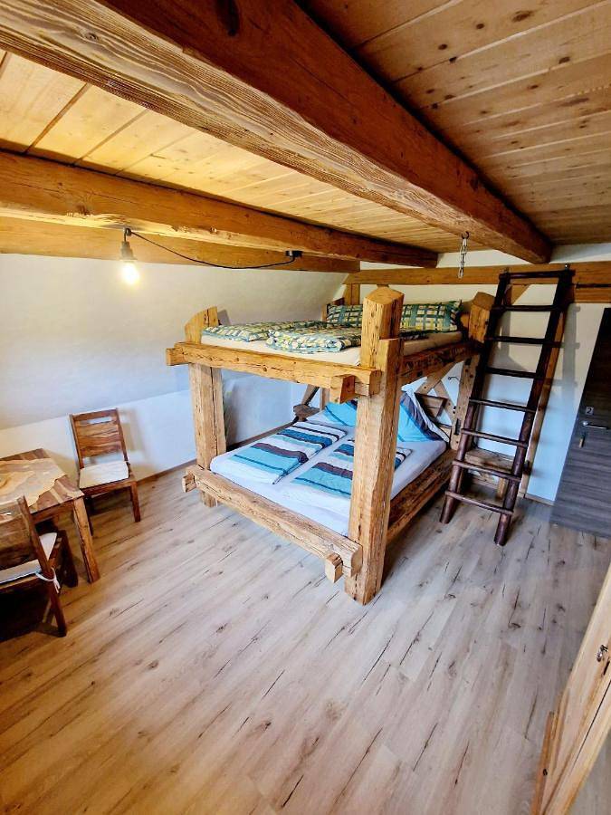Gîte pour 4 personnes, avec Jardin