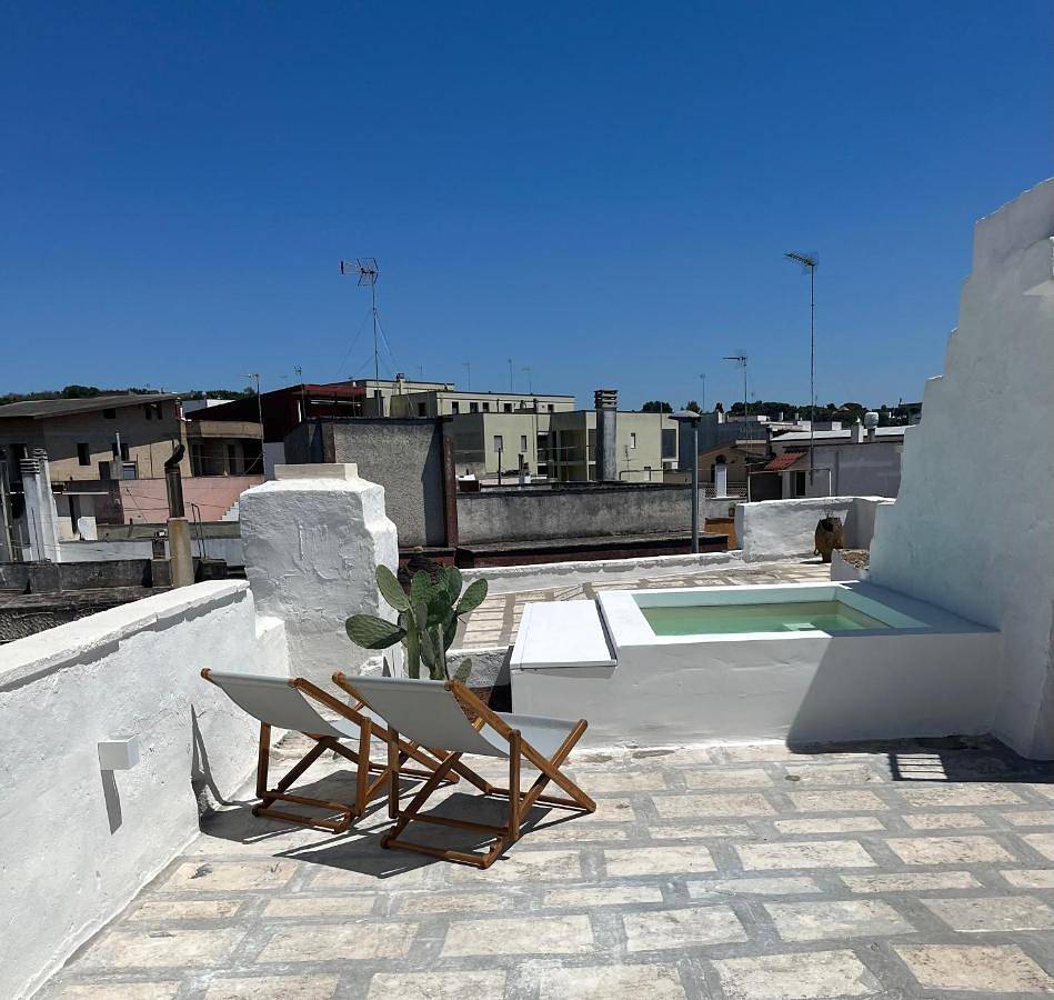 King Room with Pool View in Casarano, Golfo di Taranto