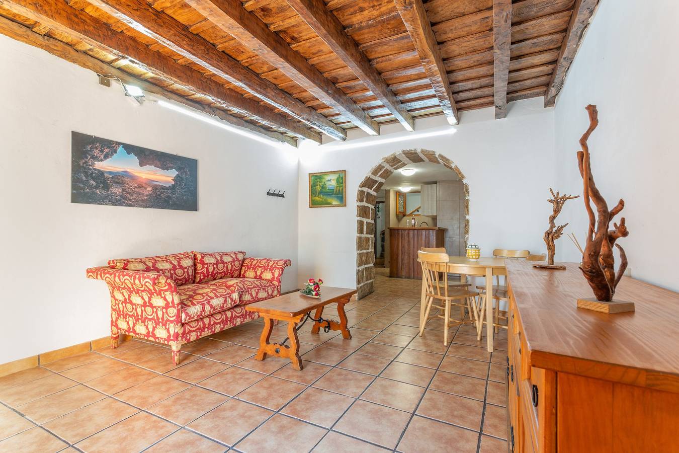 Casa Pino Gordo: Casa Vacacional con Vistas a la Montaña y Wi-Fi in Vilaflor de Chasna, Tenerife Sur