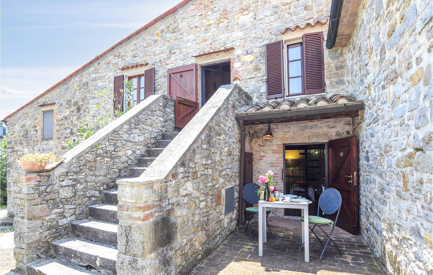 Ganze Ferienwohnung, Gemütliches 2BR Apartment mit Babybett & Parkplatz in Semproniano, Grosseto Provinz
