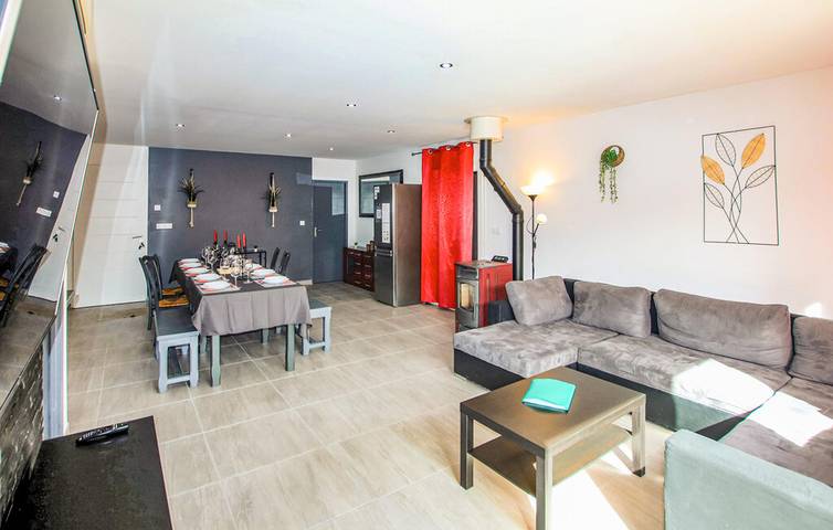 Location de vacances pour 8 personnes, avec piscine et terrasse, animaux acceptés à Morières-lès-Avignon - 4