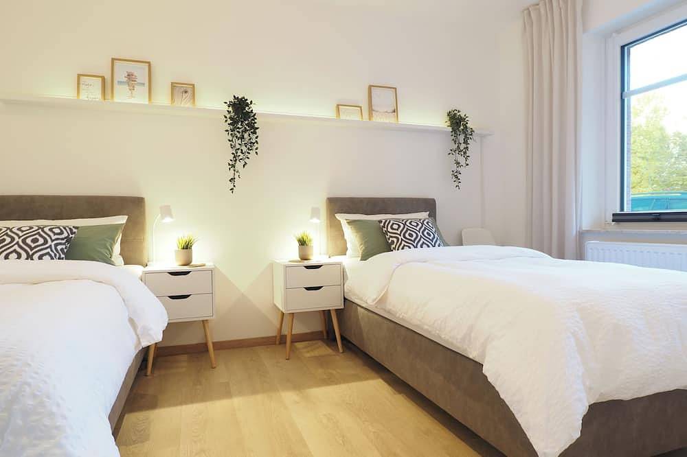 Ganze Wohnung, Neu! \"Skandi-Lounge\" - Naturnah, mit Glasfaser-Internet, Wallbox und Terrasse in Heerstedt, Beverstedt