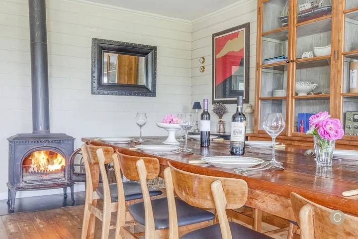 Location de vacances pour 7 personnes, avec terrasse et jardin, adapté aux familles à Les Moitiers-d'Allonne - 4