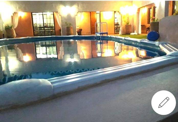 Casa rural para 6 personas, con piscina además de jardín y vistas en El Rosario
