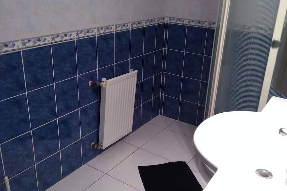 Maison pouvant accueillir 15 personnes avec piscine et spa couverts in Herbignac, Région de Saint-Nazaire