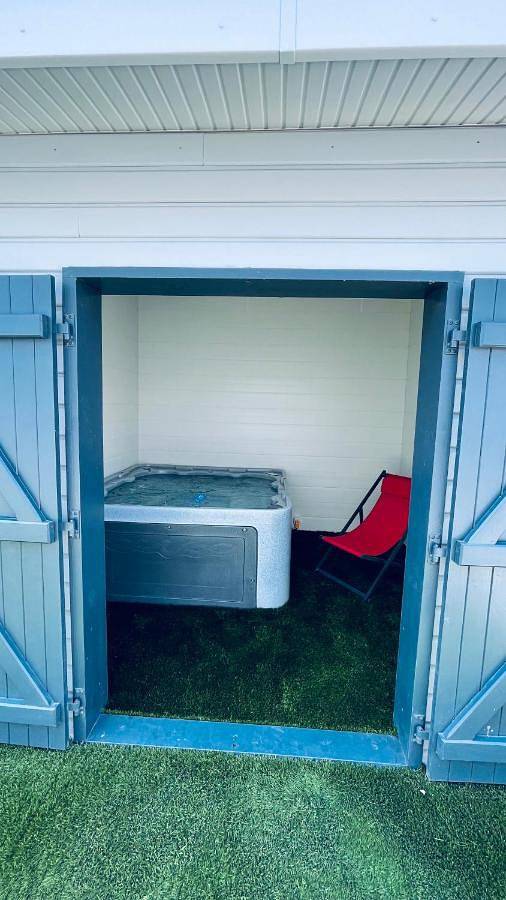 Location de vacances pour 6 personnes, avec jardin et jacuzzi à Vensac - 2