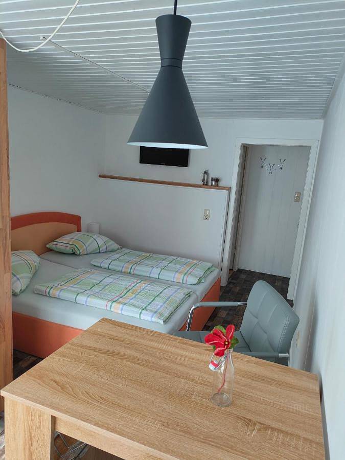Ferienwohnung für 2 Personen, mit Terrasse und Kinderpool sowie Pool in Lenzen (Elbe) - 2