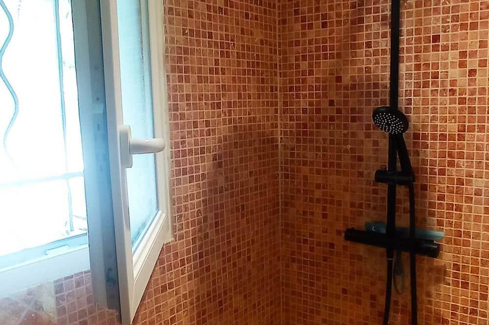 Villa-Exclusivo-Baño privado con ducha-Vista al campo in Esparron-de-Verdon, Parc naturel régional du Verdon