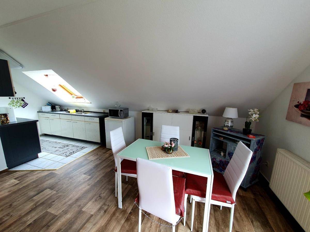 Ganze Wohnung, Two-Bedroom Apartment in Rackwitz, Nordsachsen