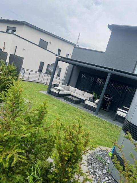 Ferienwohnung für 4 Personen, mit Balkon und Terrasse sowie Ausblick