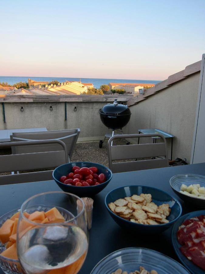 Gîte pour 7 personnes, avec piscine ainsi que balcon et vue dans Plage des Aresquiers - 2