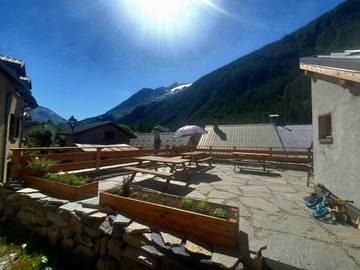 Chambre d’hôte pour 6 personnes, avec vue et terrasse, adapté aux familles à La Grave