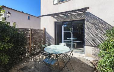 Gîte pour 4 personnes, avec terrasse et jardin à Saint-Laurent-de-la-Cabrerisse