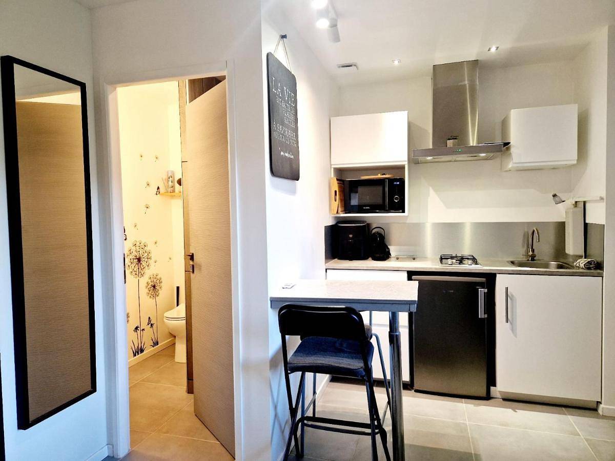 Appartement entier, Wood - Gîte meublé & confort Drôme - Écolodgîte in Laveyron, Région de Valence