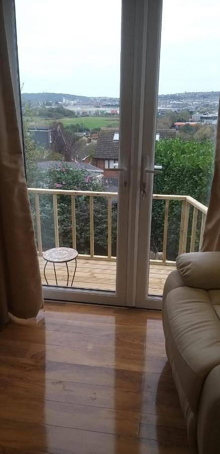 Gîte pour 2 personnes, avec vue et jardin dans Newhaven