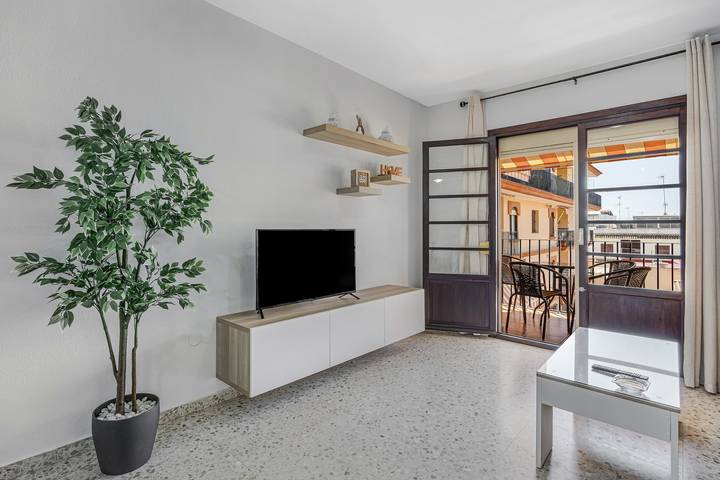 Entire apartment, Chipiona Centro y Playa Apartment with Private Terrace, Balcony, and Wi-Fi in Chipiona, Costa de la Luz