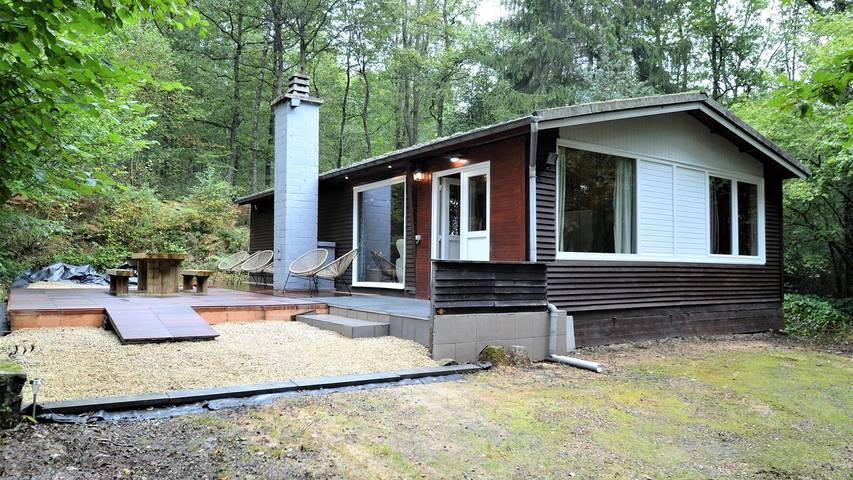 Gîte pour 6 personnes, avec terrasse et jardin dans Les Nobertins